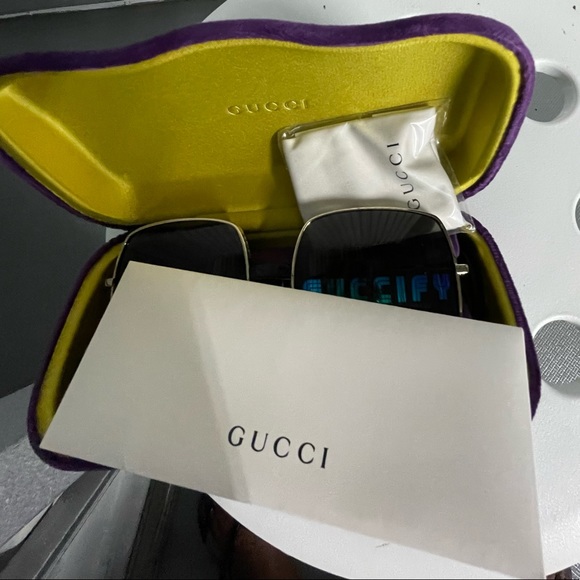 FINAL PRICE $85 W/ FREE SHIPPING! Gucci Guccify Oversized sunglasses - Picture 9 of 9
